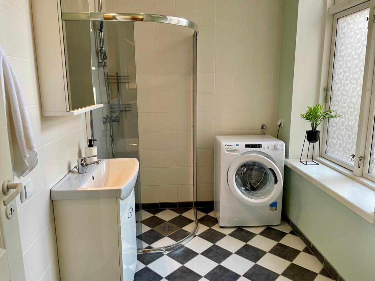 Spacious Holiday Apartment With Wifi And Parking Pärnu Exterior foto